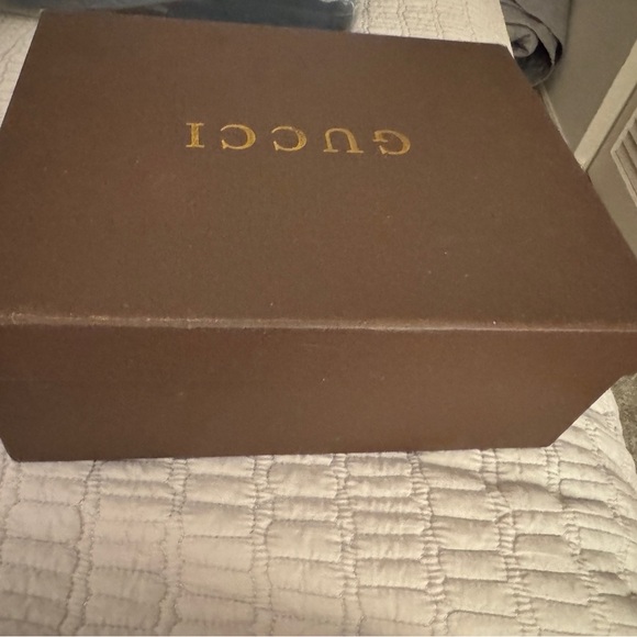 Authentic Gucci Brown Shoe Box with Gold Logo GUC Luxury Designer - Picture 4 of 5